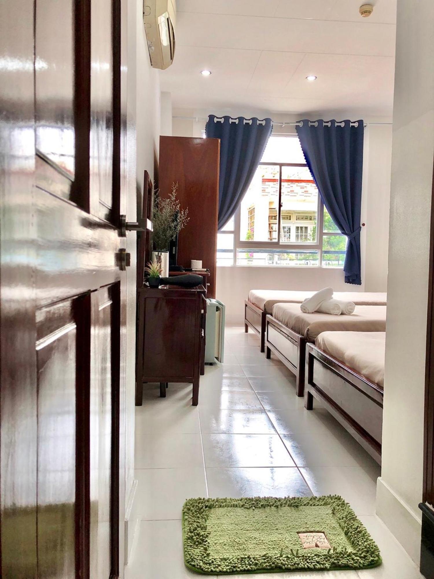 Saigon Cozy Hotel Ho Chi Minh City Exterior photo